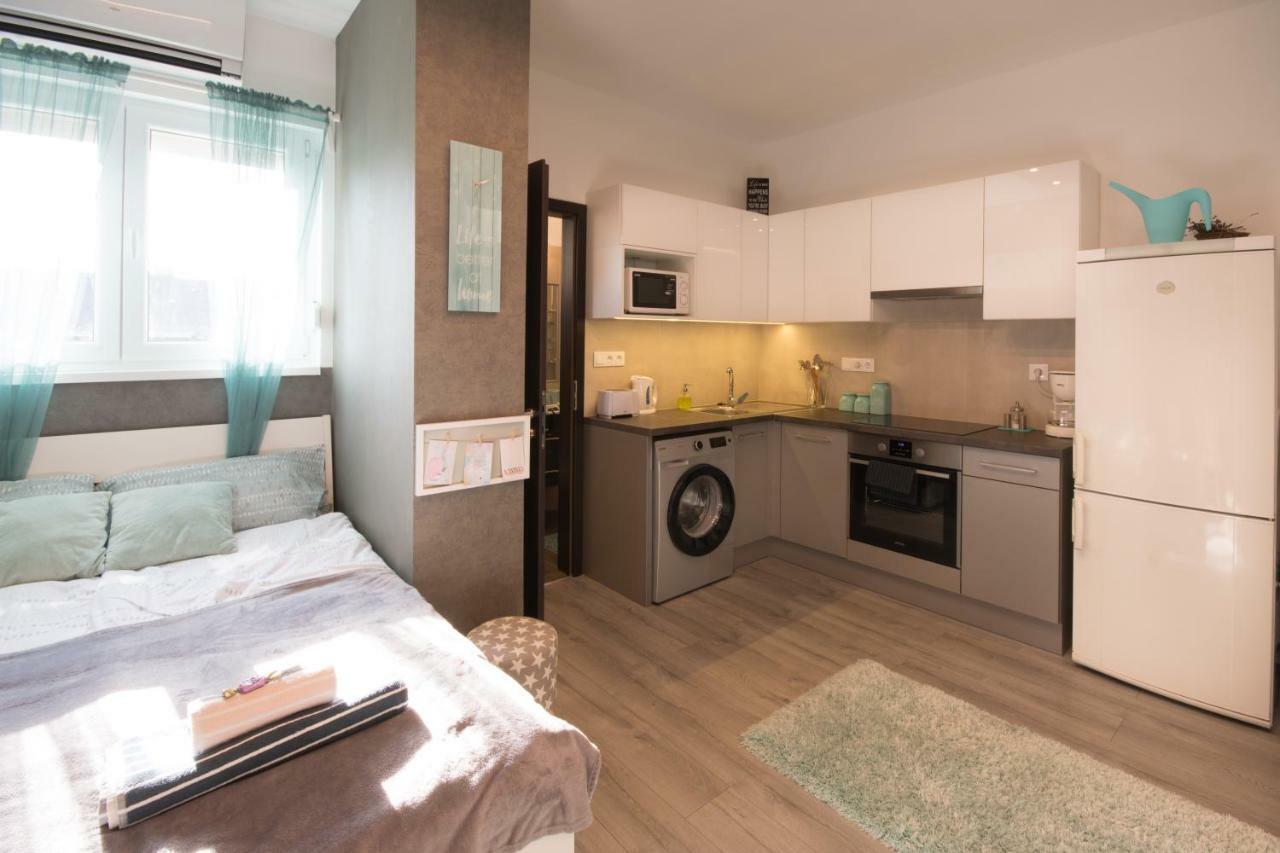 Petra'S Tranquil Nest In Downtown 부다페스트 외부 사진